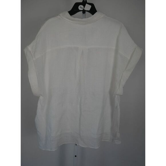 Calvin Klein Women's Plus Size Button-Front Camp Shirt White 1X - Picture 3 of 7